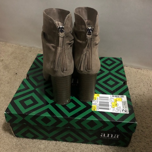 A.n.a bootie - Picture 6 of 8